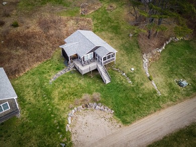 Incredible move-in ready cottage with an amazing view of - photo 34