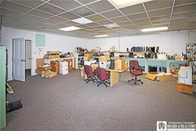 Beautiful brick commercial office building in the heart of the - photo 39