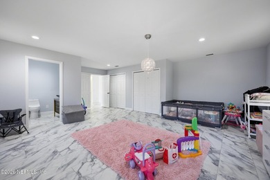 Stunning custom estate in St. Johns -- 6 beds, 7 baths, 6,528 SF - photo 41