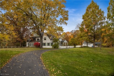 (private lake, pond, creek) Home For Sale in Hinckley Ohio