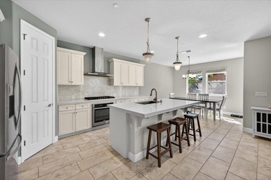 Proud to introduce 1642 North Bella VitaA charming two-story - photo 18
