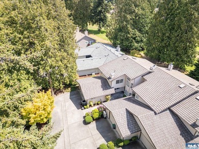 Welcome to this beautiful 2-bedroom + den, 2-bath condo in the - photo 2