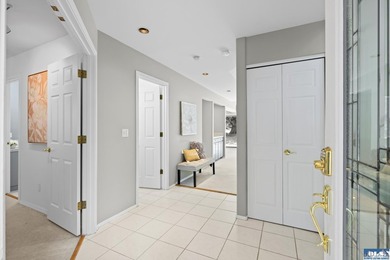 Welcome to this beautiful 2-bedroom + den, 2-bath condo in the - photo 6