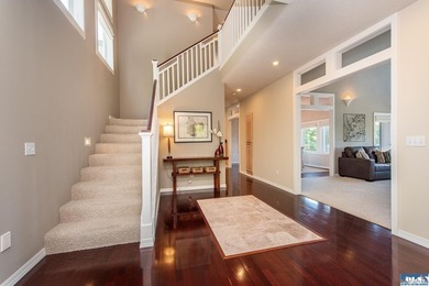 Architectural gem with stunning views of the Olympic Mountains - photo 6
