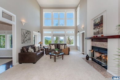 Architectural gem with stunning views of the Olympic Mountains - photo 7