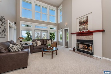 Architectural gem with stunning views of the Olympic Mountains - photo 8