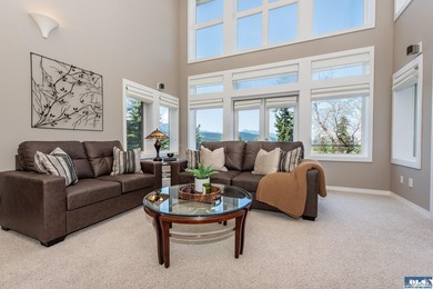 Architectural gem with stunning views of the Olympic Mountains - photo 9