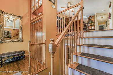 Welcome to 281 Thomas Street, located in the heart of beautiful - photo 7