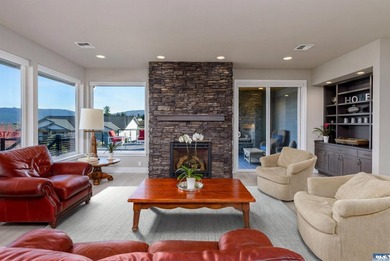 Absolutely stunning single level home in one of Sequim's best - photo 9
