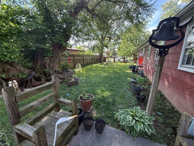 SINGLE FAMILY HOME 95'x78' lot 1,190 sq ft living space 3 - photo 6