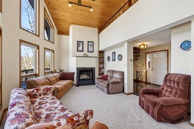 Beautiful cabin on a phenomenal low-elevation lot on the - photo 10