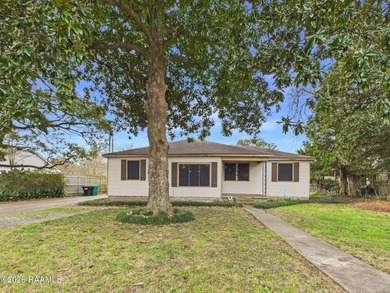 Vermilion River - Lafayette Parrish Home For Sale in Lafayette Louisiana