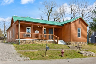 Lake Home For Sale in Burnside, Kentucky