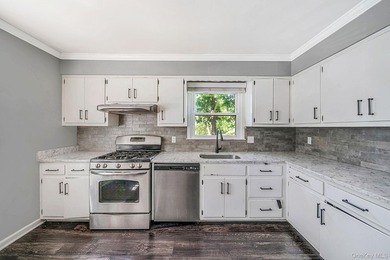 Rare opportunity to purchase updated, well-kept and maintained - photo 5