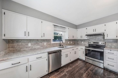 Rare opportunity to purchase updated, well-kept and maintained - photo 6