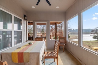 PRICE REDUCTION! Beautiful Waterfront Home - 3 bedroom 3 bath - photo 31
