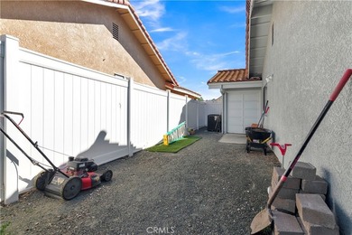 Highly updated living on the Paso Robles Golf Course. 1806 - photo 36