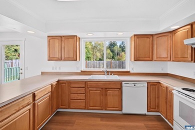 Located in the desirable Summer Breeze community, this 2-bedroom - photo 10