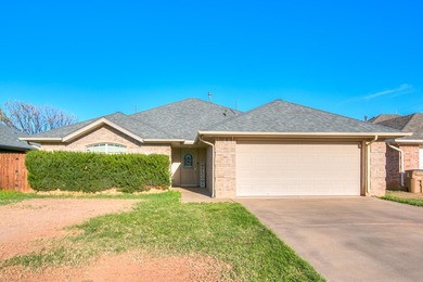 This is a great home located on a quiet Cul-De-Sac in the Bluffs - photo 3