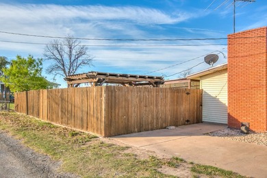 Lakefront living made easy!! This beautifully updated 2 bed, 2.5 - photo 5