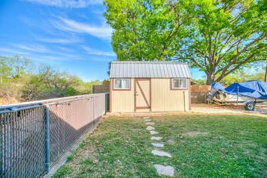 Lakefront living made easy!! This beautifully updated 2 bed, 2.5 - photo 8
