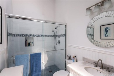 It's all about location! This lovingly maintained ranch is - photo 13