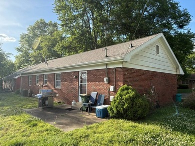 SINGLE FAMILY HOME 96'x80' lot 1,233 sq ft living space 3 - photo 4