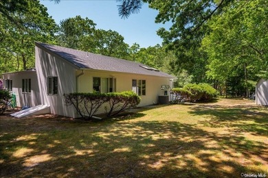 It's all about location! This lovingly maintained ranch is - photo 20