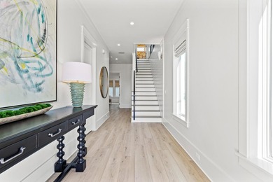 Welcome to 306 W Park Place Avenue, where contemporary luxury - photo 5