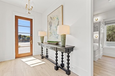 Welcome to 306 W Park Place Avenue, where contemporary luxury - photo 6