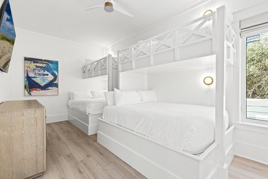 Welcome to 306 W Park Place Avenue, where contemporary luxury - photo 7