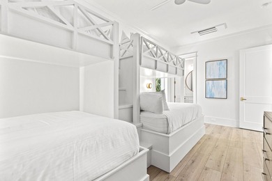 Welcome to 306 W Park Place Avenue, where contemporary luxury - photo 8