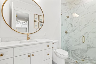 Welcome to 306 W Park Place Avenue, where contemporary luxury - photo 9
