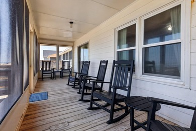 Experience the ultimate Pawleys Island lifestyle with this - photo 31