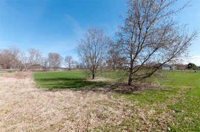 Additional listing photo 2