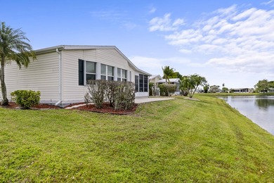 NEW ROOF IS ON!!! This well maintained home is being sold - photo 38