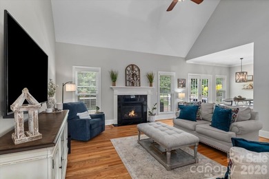 This exquisitely maintained all-brick custom residence offers - photo 8