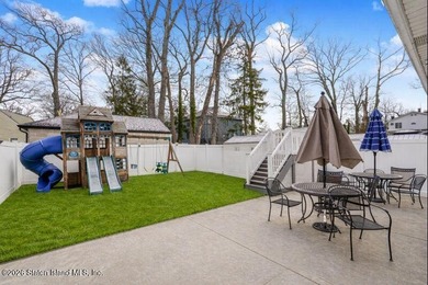 Welcome to 11 N Rhett Avenue! Updated 3 bedroom, 3 bath ranch on - photo 17