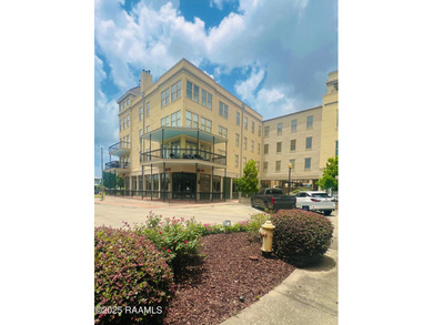 Vermilion River - Lafayette Parrish Condo For Sale in Lafayette Louisiana