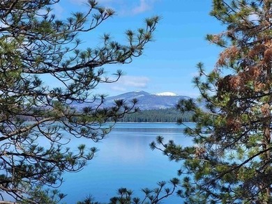 Build your dream home on this exceptional .80-acre lakefront - photo 10