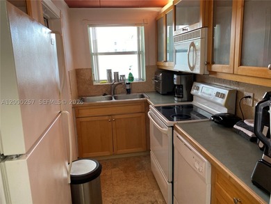 Additional listing photo 4