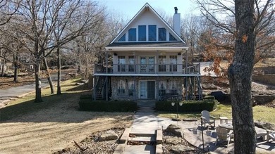 Fort Gibson Lake Home For Sale in Hulbert Oklahoma