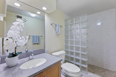 WOW WHAT A GREAT OPPORTUNITY ... STEAL IT NOW! ** HOTEL ZONED - photo 19