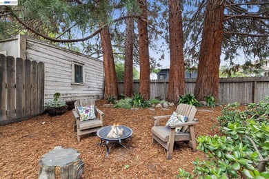 Victorian fourplex with income, a redwood grove, and room to - photo 22