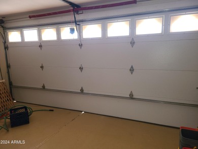 Extraordinarily upgraded 3 bed/2 bath on a large corner cul de