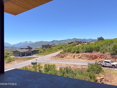 Welcome to Halo Crest. Approach a grand covered front patio - photo 7