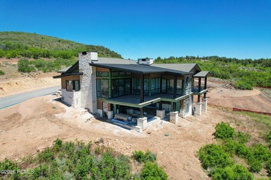 Welcome to Halo Crest. Approach a grand covered front patio - photo 8