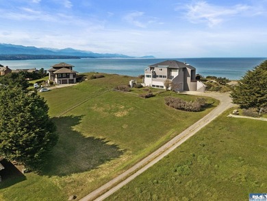 Exquisite views of the Strait of Juan de Fuca and the Olympic - photo 7