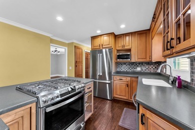 Tucked at the end of a quiet cul-de-sac in coveted Wind Meadows - photo 20