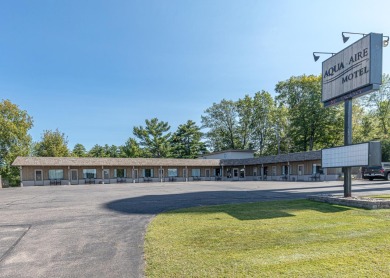 Huge opportunity to own this popular Minocqua Motel! - Lake Commercial For Sale in Minocqua, Wisconsin